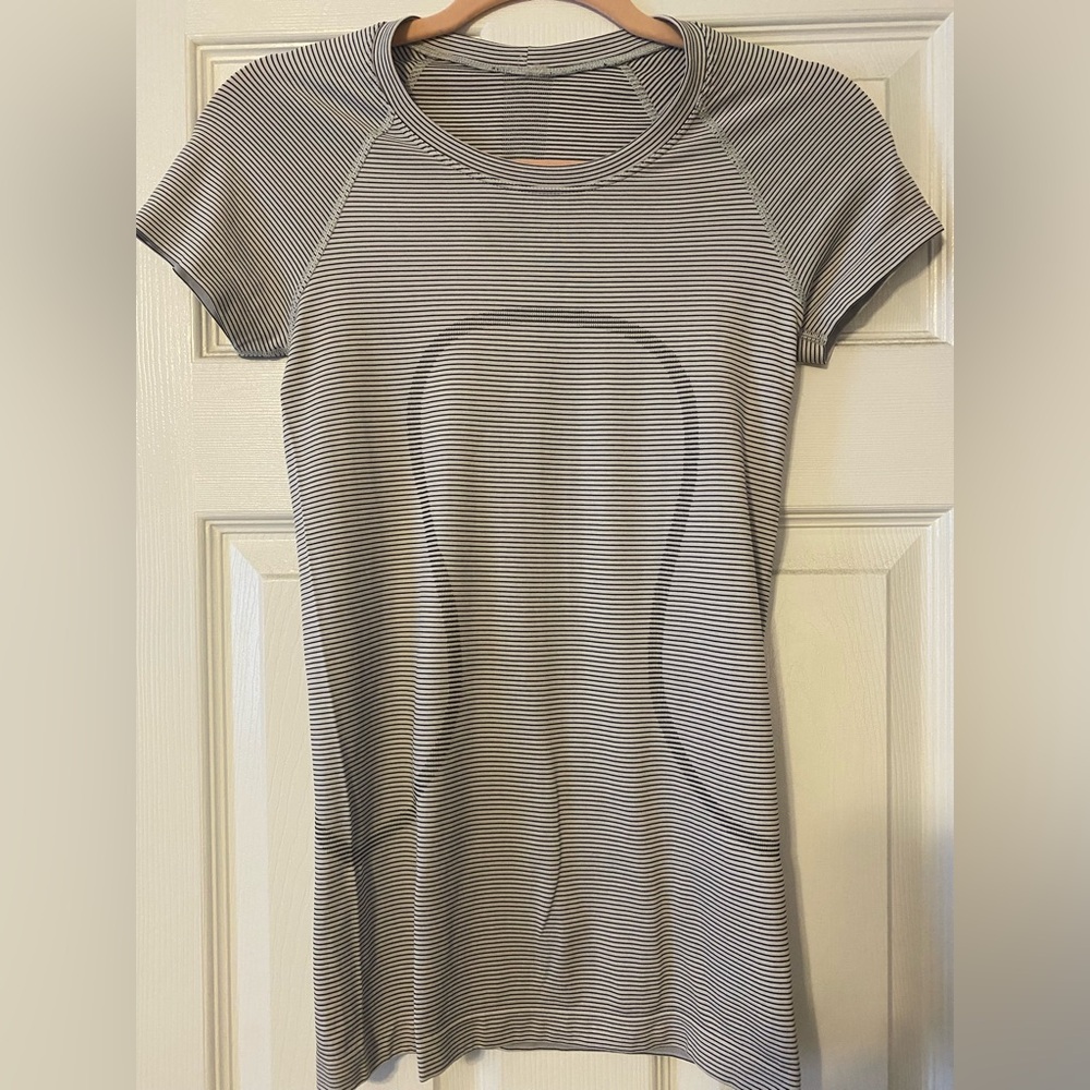 Lululemon Athletica Black and White Striped Short Sleeve Tee